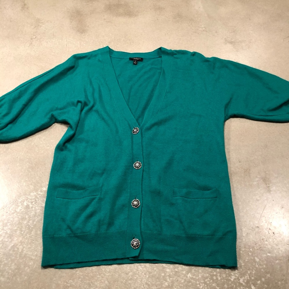 ♥️ Talbots Green V-neck cardigan sweater